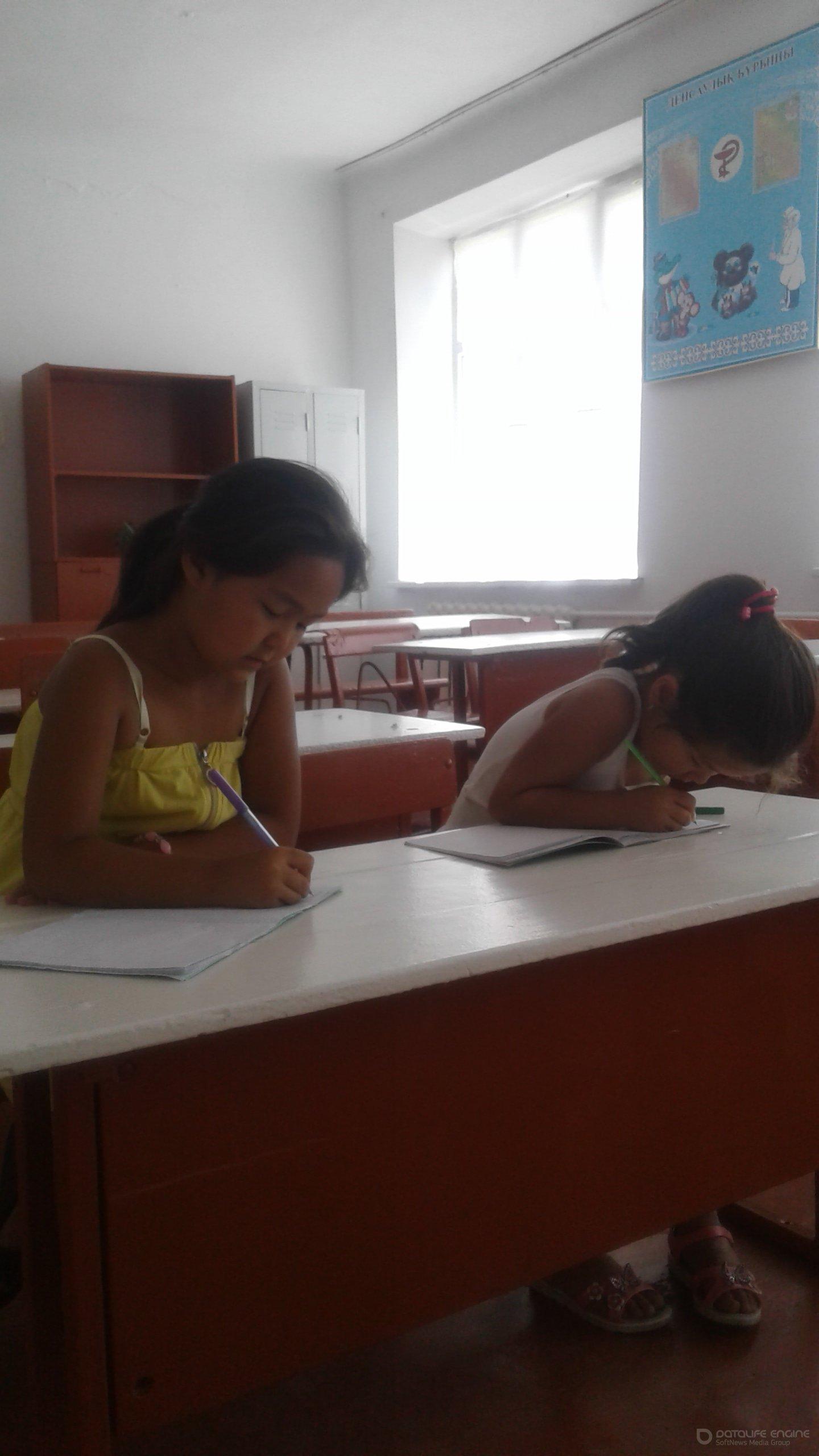 "Балақайлар" тобы