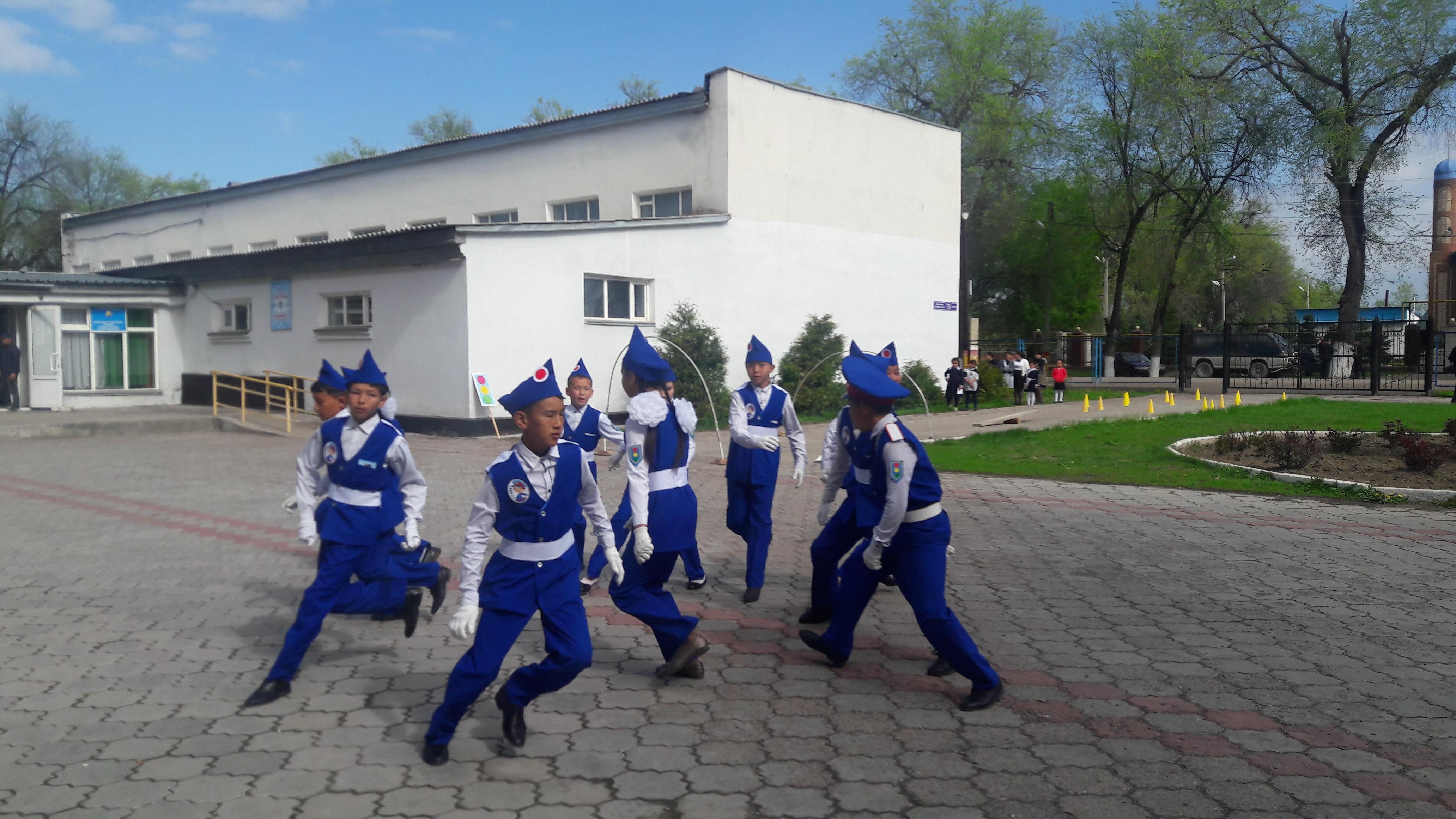 "Қауіпсіз мектеп автобусы" акциясы