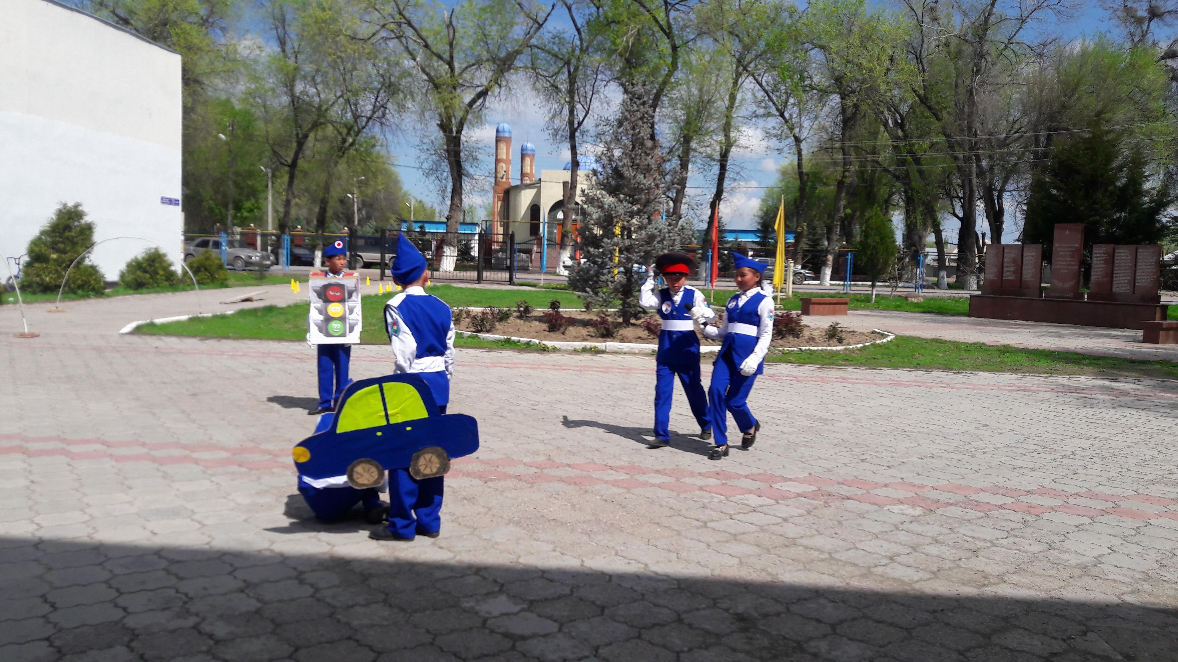 "Қауіпсіз мектеп автобусы" акциясы