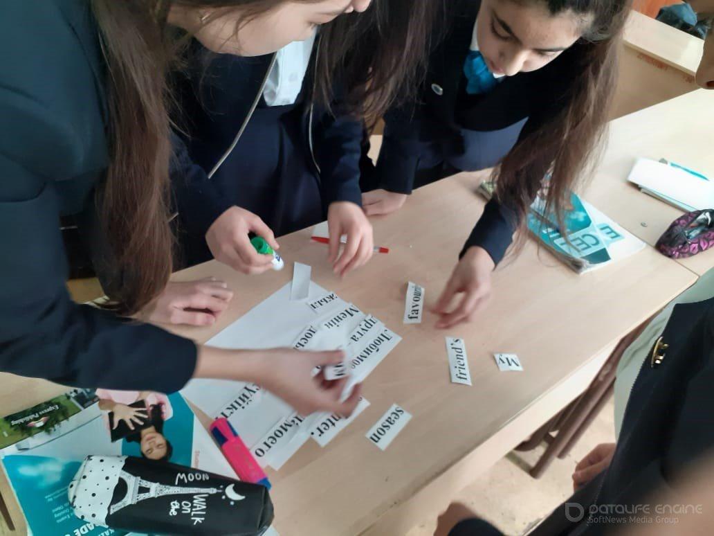 Орыс тілі, орыс әдебиеті және ағылшын тілі пәндерінің  айлығы