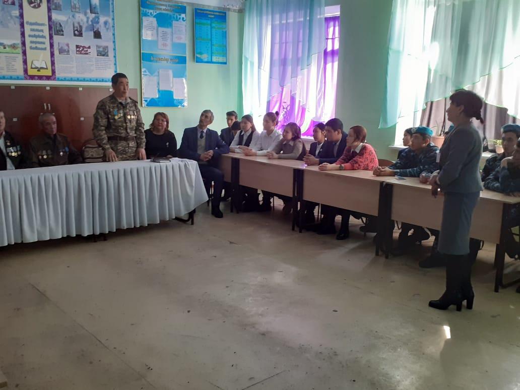 «Ұрпаққа үлгі болған ерлік» тақырыбында дөңгелек үстел