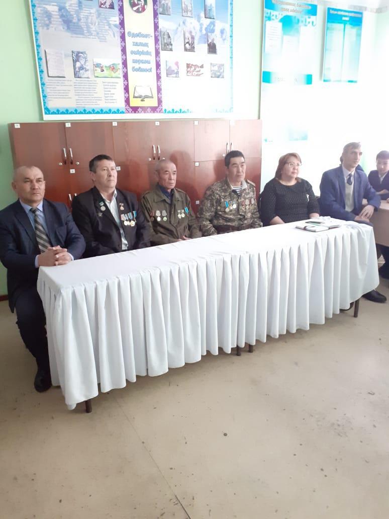 «Ұрпаққа үлгі болған ерлік» тақырыбында дөңгелек үстел