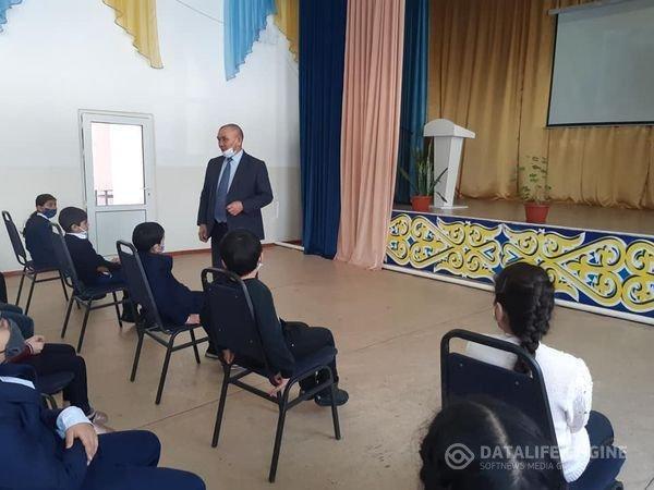 " Танымал тұлғалар, елеулі есімдер" тақырыбында