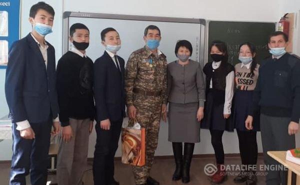 "Ұрпаққа үлгі болған ерлік"тақырыбында